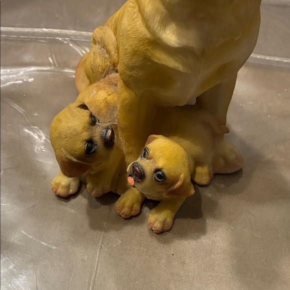 Yellow Labrador Dog & Puppy Figurine Set - Picture 6 of 8
